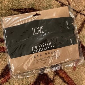 Rae Dunn 2 Pack Face Mask Love and Grateful